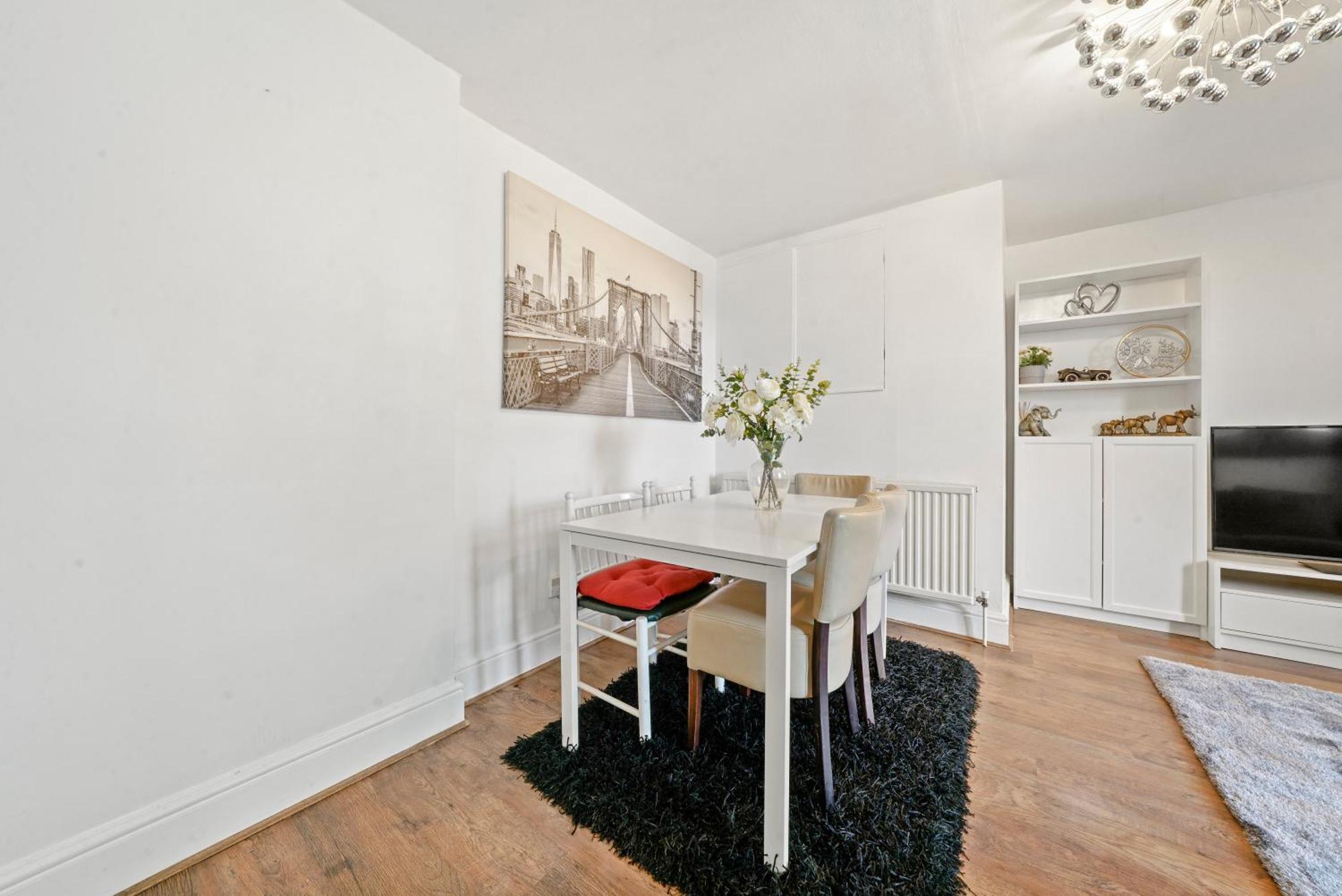 Cosy 2 Bedroom Flat In Canning Town Excel With Free Parking Appartamento