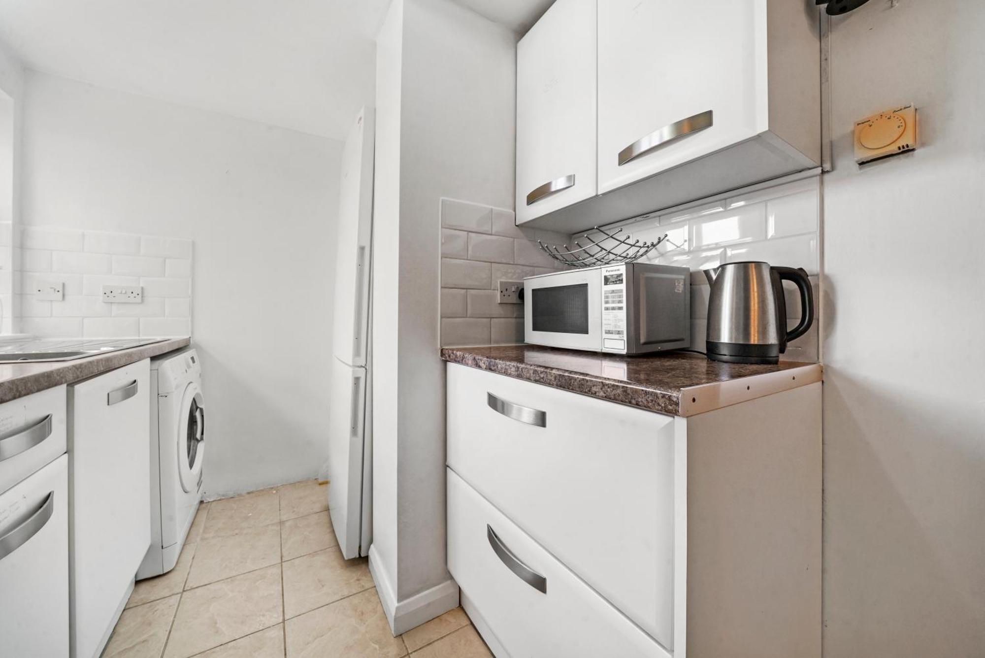 Cosy 2 Bedroom Flat In Canning Town Excel With Free Parking Appartamento